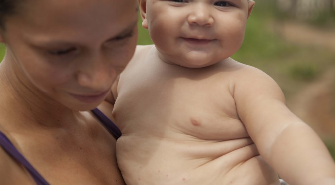 A obesidade infantil e o documentário “Muito além do peso”