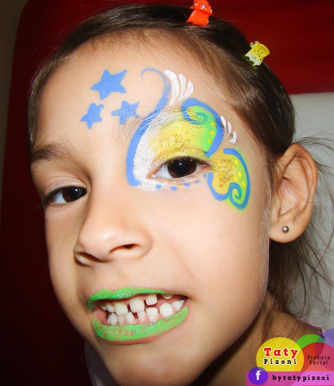 maquiagem artística para menina Copa do Mundo