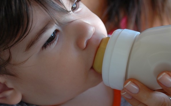 Como escolher o melhor leite para nossos filhos